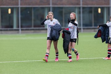 Bild 354 - wCJ Eimsbuettler TV : Altona 93 - Ergebnis: 1:1
